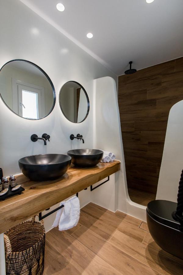 Rodillo Apartments ปลากา ภายนอก รูปภาพ